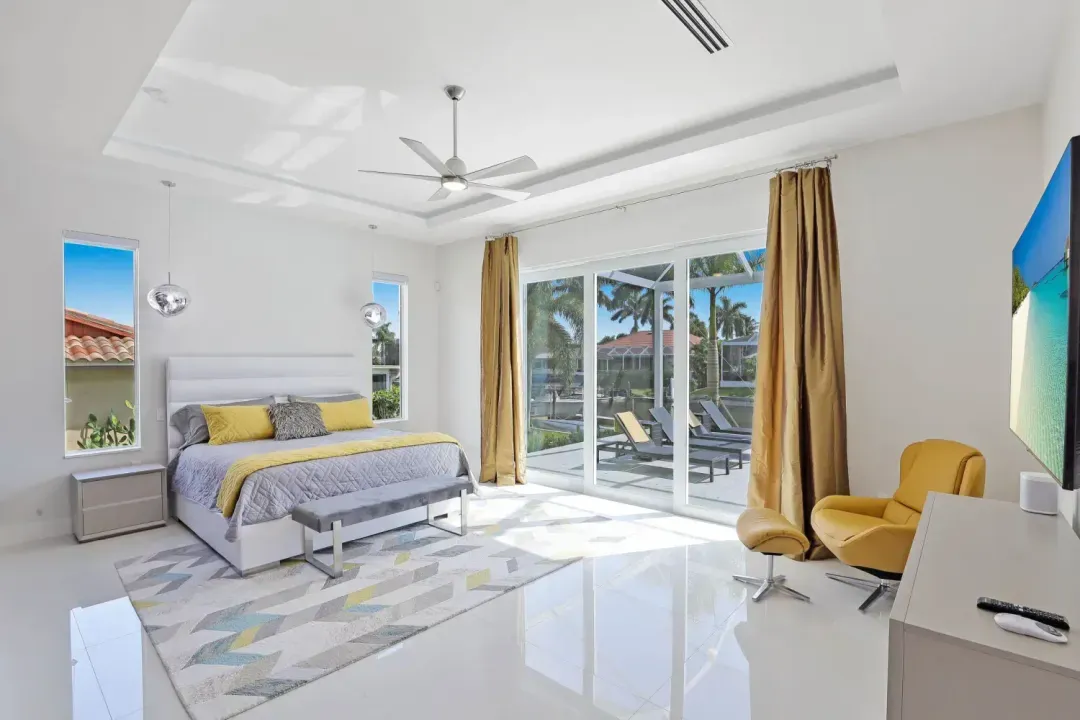 The 5 Master Suites – view 5